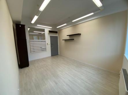 aktuální III.jpg | Pronájem - kanceláře, 16 m²