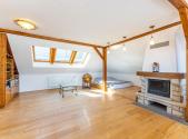Pronájem bytu, 3+1, 150 m²