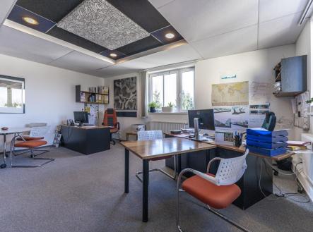 Hostavice_2.JPG | Pronájem - skladovací prostor, 500 m²