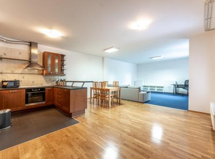 DSC08969.jpg | Pronájem bytu, 2+kk, 93 m²