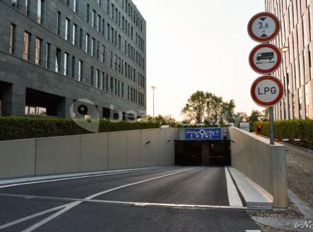 RiverDiamond_23.jpeg | Pronájem - malý objekt/garáž