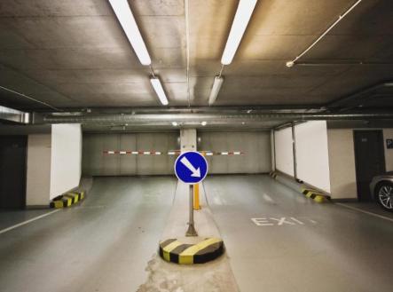 RiverDiamond_19.jpg | Pronájem - malý objekt/garáž