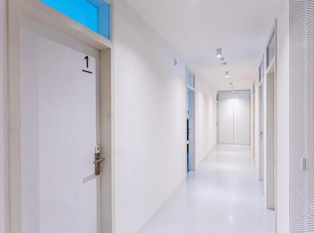 DSC09708.jpg | Pronájem - kanceláře, 40 m²