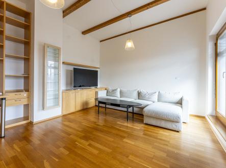 Tibetska 7_8.JPG | Pronájem bytu, 3+kk, 116 m²