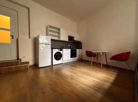01.JPG | Pronájem bytu, 1+kk, 29 m²