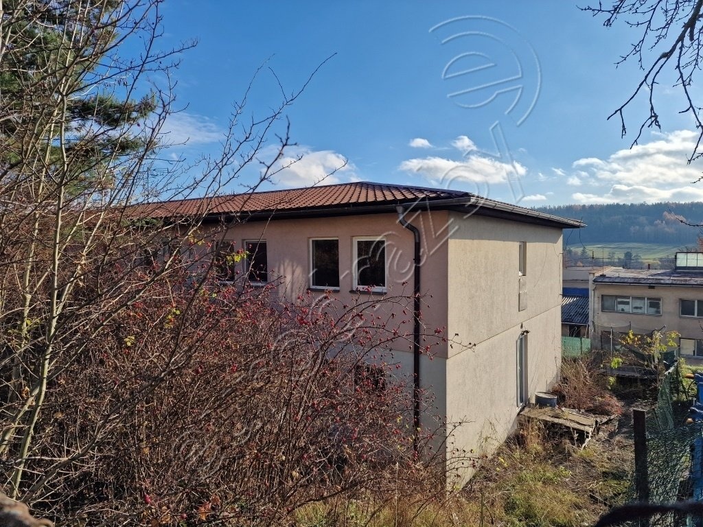 Dražby nemovitosti pro ubytování 750 m², Ostrov