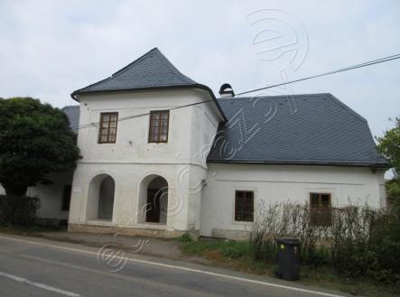 Prodej - zemědělský objekt, 1 729 m²