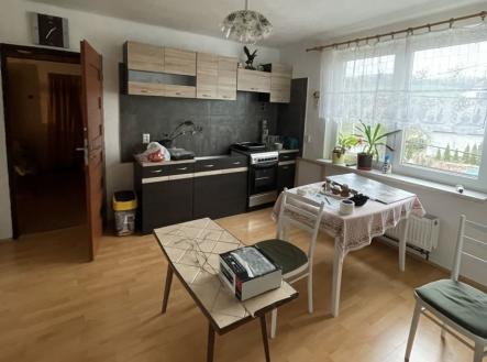 Prodej - dům/vila, 281 m²