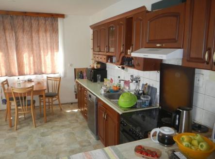 Prodej - dům/vila, 226 m²