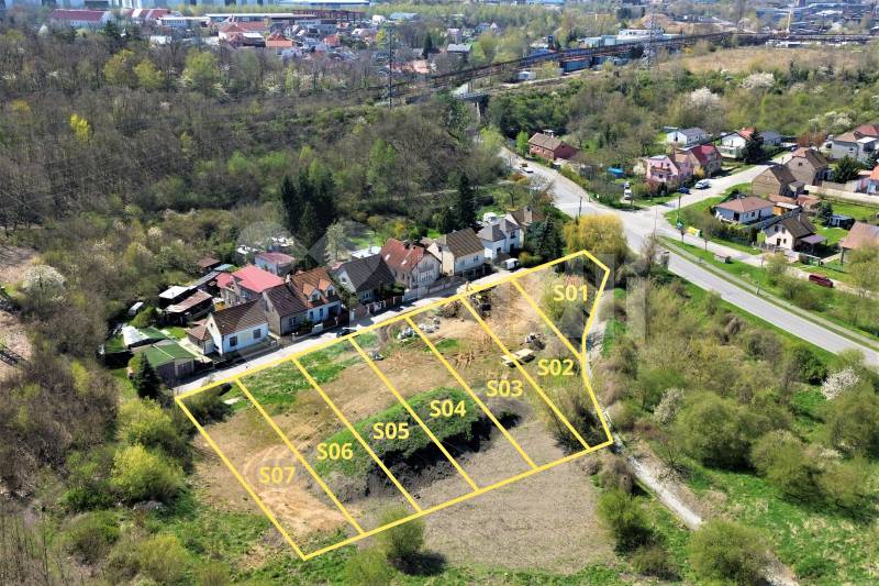 Řadový RD S 04, 4+1, 165 m2, garáž, 256 m2 zahrada, projekt Sedmdomů, Kladno