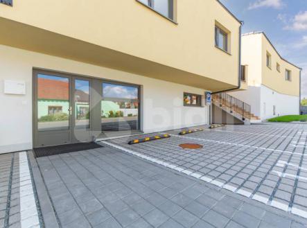 Prodej ateliér 2+kk, CP 50,7 m2, parkování - Domašov | Prodej bytu, 2+kk, 51 m²