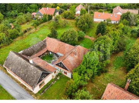 Rodinný dům 383 m2, zahrada 2141 m2, obec Skřípov, okres Prostějov | Prodej - dům/vila, 383 m²