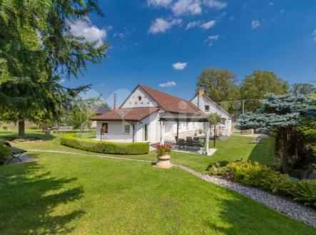 Prodej RD 4+1, 235 m2, garáž, stodola, pozemek 2.548 m2, Ruda u Nového Strašecí, 20 min. Praha | Prodej - dům/vila, 235 m²