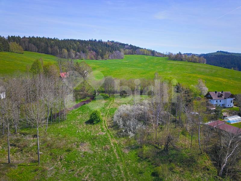 Prodej výjimečného pozemku s krásným výhledem 10 000 m2, Hořice na Šumavě