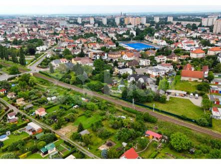 Prodej pozemku s chatou Hradečan, Hradec Králové | Prodej - pozemek pro bydlení, 502 m²