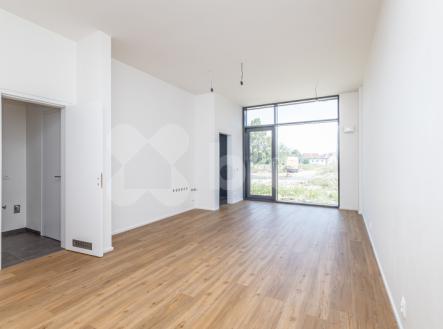 Bytová jednotka 1+kk, 43 m2 d předzahrádkou 18 m2 | Prodej bytu, 1+kk, 43 m²