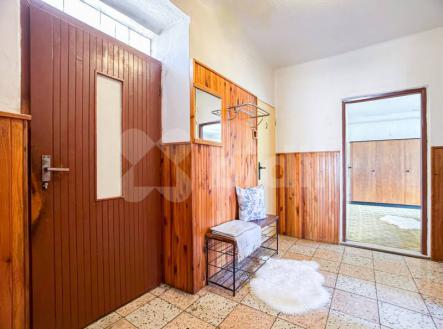 Romantický rodinný dům v obci Tuchoraz u Českého Brodu | Prodej - dům/vila, 105 m²