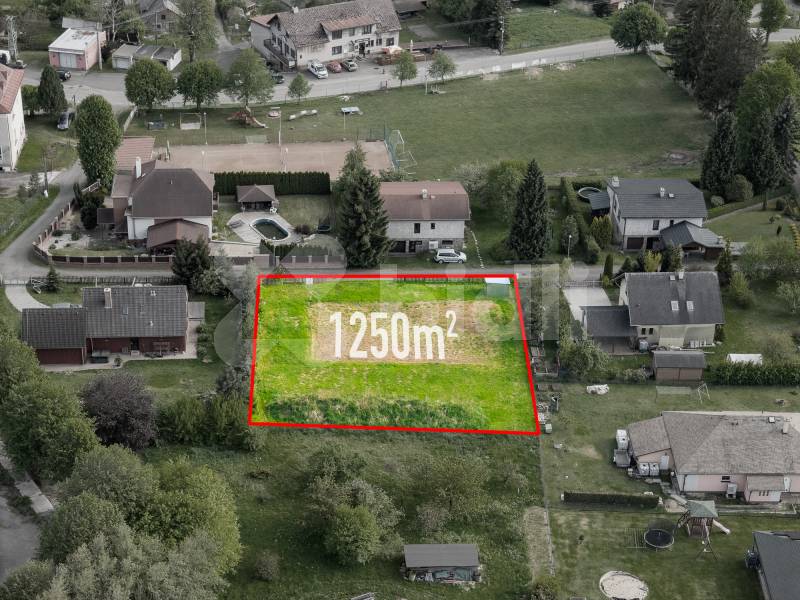 Stavební pozemek 1.250m2, s povolením a projektem, Borová u Náchoda