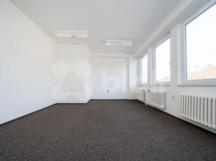 Pronájem kanceláře o velikosti 23,9m2 v Ostravě - Třebovicích | Pronájem - kanceláře, 24 m²