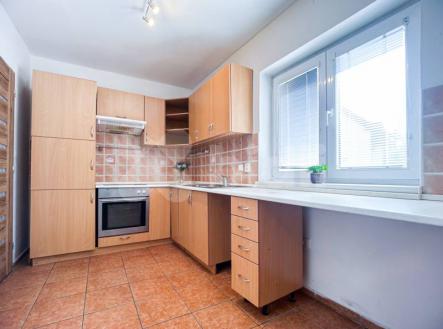 Útulný rodinný dům 3kk Litice | Prodej - dům/vila, 84 m²