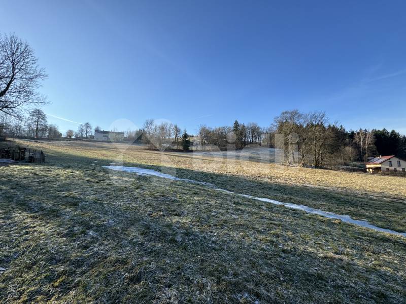 Třípodlažní RD s krásným výhledem do přírody, Vrkoslavice, okr. Jablonec n. N.