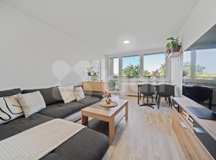 Prodej bytu 2+1 se dvěma lodžiemi, Hradec Králové | Prodej bytu, 2+1, 67 m²