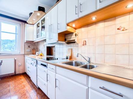 Prodej rodinný dům 3+1, pozemek 852, Kraslice | Prodej - dům/vila, 148 m²