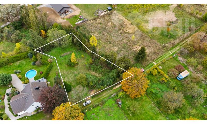 Prodej stavebního pozemku 1420 m2, Domašov u Šternberka, okres Olomouc