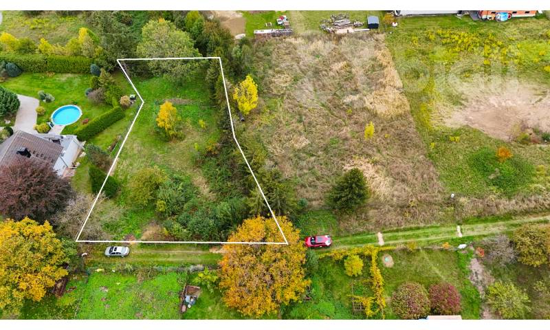 Prodej stavebního pozemku 1420 m2, Domašov u Šternberka, okres Olomouc