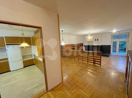 Prodej, rodinný dům 5+1 250 m2, Prostějov, ul. Krásná | Prodej - dům/vila, 250 m²