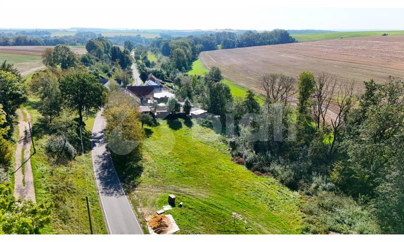 Prodej stavebního pozemku v Hřmeníně 2030 m2