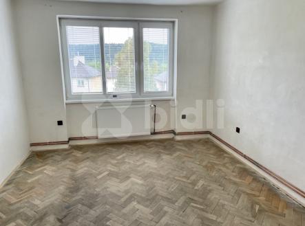 Pronájem bytu 2+1, 60 m2, ulice Dlouhá, Prachovice | Pronájem bytu, 2+1, 65 m²