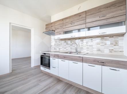 Prodej bytu 2+1, 61 m2, DV, Kadaň, ul. Školní | Prodej bytu, 2+1, 61 m²