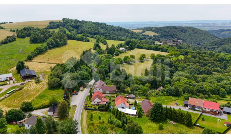 Prodej, pozemek 1 582 m2, Křížov