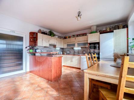 fotky 1 | Prodej - dům/vila, 173 m²