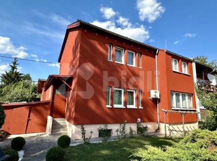 Prodej domu, 77 m2, s okrasnou zahradou 341m2, Pardubice-Ohrazenice | Prodej - dům/vila, 77 m²