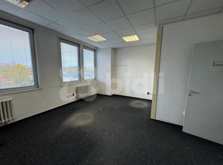 Pronájem kancelářského prostoru 41,7 m2 | Pronájem - kanceláře, 41 m²