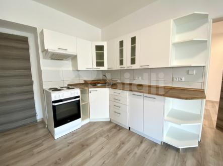 Pronájem bytu 90m2, Lhota pod Libčany | Pronájem bytu, 4+kk, 110 m²