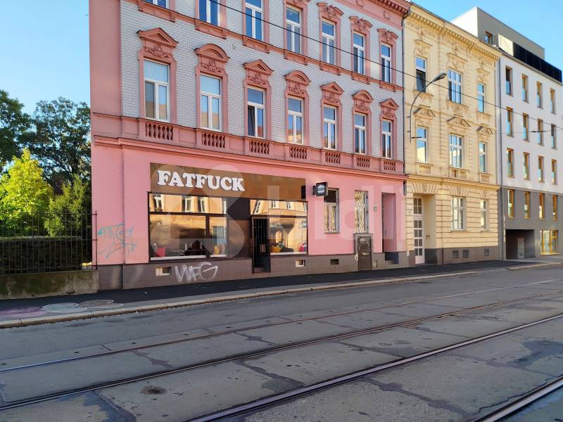 Prodej prostor se zavedenou restaurací 150 m2 - ul. Hybešova, Brno