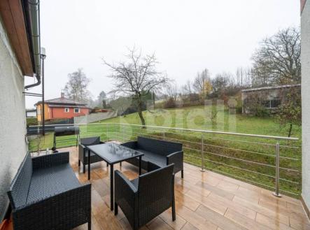 Pronájem bytu 3+1 s terasou v rodinném domě v Horní Lhotě | Pronájem bytu, 3+1, 92 m²