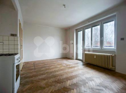 Exkluzivní prodej byt 1+1 s balkónem, 39m2, Rokycany | Prodej bytu, 1+1, 41 m²