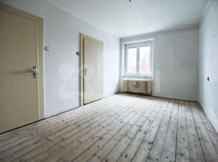 Exkluzivní prodej byt 1+1 s balkónem, 39m2, Rokycany | Prodej bytu, 1+1, 41 m²