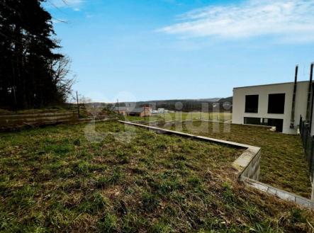 Prodej řadového domu 4+kk,152 m2, pozemek 580 m2,  Hluboká nad Vltavou | Prodej - dům/vila, 142 m²