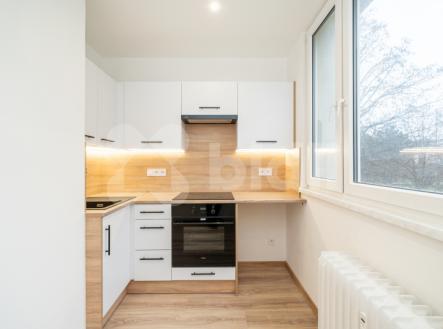 Prodej bytu 2+1 po rekonstrukci, Ostrava - Hrabůvka, ul. Tlapákova | Prodej bytu, 2+1, 55 m²