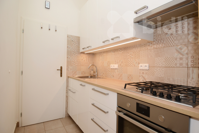 Byt 2+kk, 42 m2, cihla, OV, Praha Vinohrady