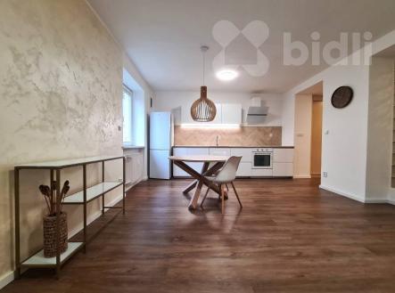 Pronájem bytu, 3+kk, 66 m&#178;, 17. Listopadu, Ostrava, Poruba | Pronájem bytu, 3+kk, 69 m²