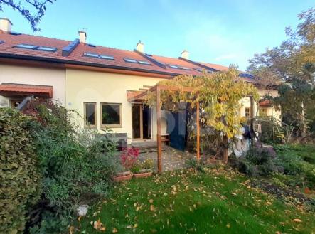 Prodej rodinného domu 5+kk v obci Průhonice, okres Praha-západ | Prodej - dům/vila, 180 m²