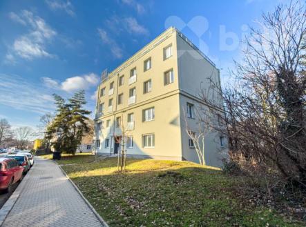 4+kk s balkonem, Praha 6, ulice Na okraji | Prodej bytu, 4+kk, 74 m²