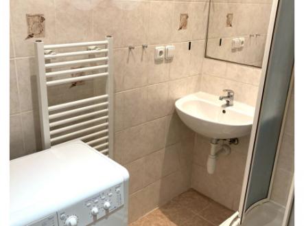 Pronájem bytu 1+kk s lodžií Slezská Ostrava | Pronájem bytu, 1+kk, 35 m²