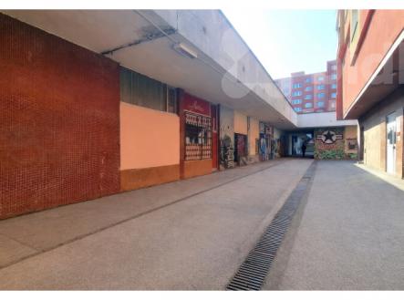 Prodej obchodního prostoru, 100m2, Chomutov, ul. Písečná | Prodej - obchodní prostor, 100 m²